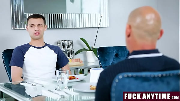 Stepson Has Free Access to Daddy’s Assistant Anytime He Wants! – Kylie Quinn