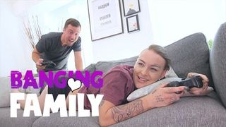 Banging Family – Fucking my Inked Step-Sis Gamer