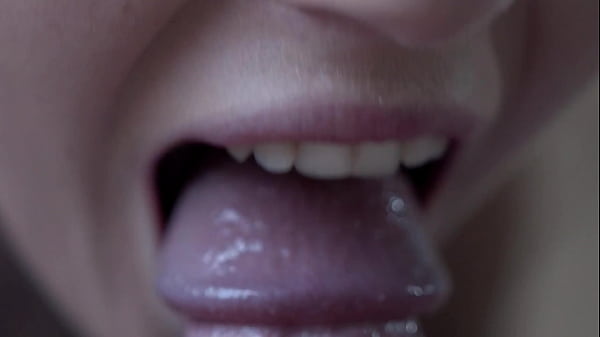 FamilyStrokes – Sexy stepsister Gets Caught With Her Pussy Wet