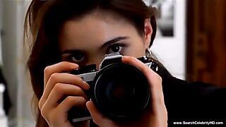 Alyssa Milano – Embrace of the Vampire – Photo Shoot Only