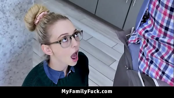 Step Daughter Learns Fucking from Her Pervert Step Daddy – Lily Larimar – MyFamilyFuck