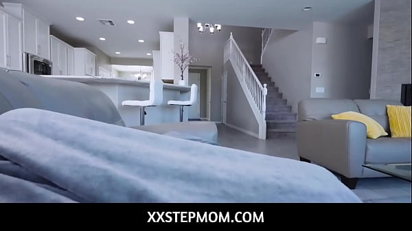 XXStepMom – Stepson gets to fuck his hot horny stepmom this time