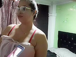 My Stepbrother Helps Me Take Sexy Photos He Ends Up Sucking My Pussy
