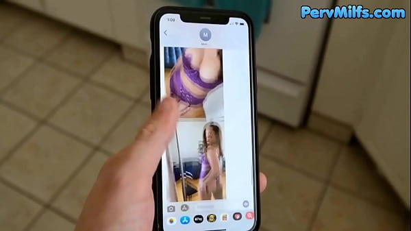 Sending Nudes To Stepson and Making His Cock Hard – Carmen Valentina – Perv