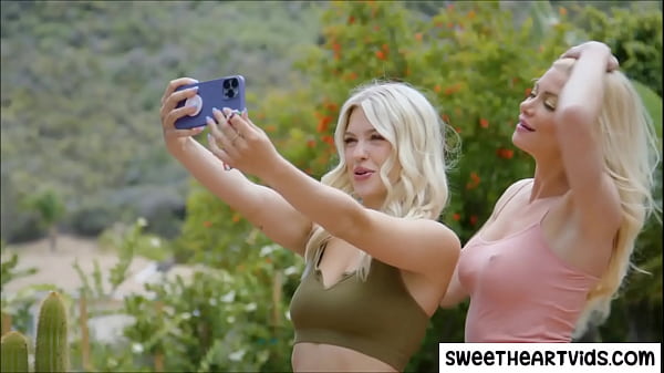 Social Media sensation – Hot mom and stepDaughter