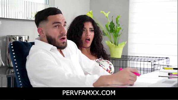 PervFamXX – StepMoms Attention Mckenzie Lee, Gabriela Lopez