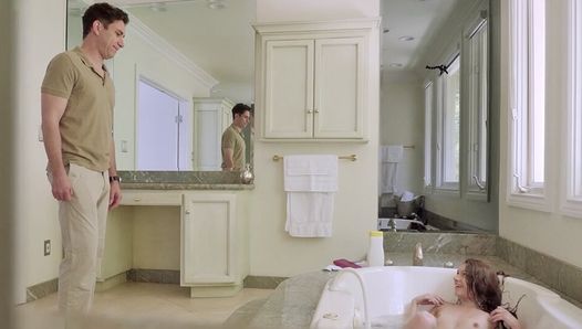 Spyfam – Stepsister Gives Big Dick Stepbro Bathtub Sex