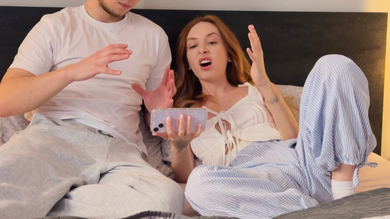 Caught my stepsister watching porn and fucked her tight pussy!